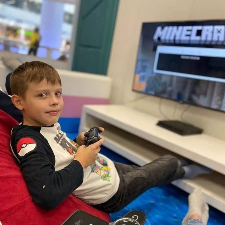 Как порадовать школьников на каникулах? Походом в Dkids! 1