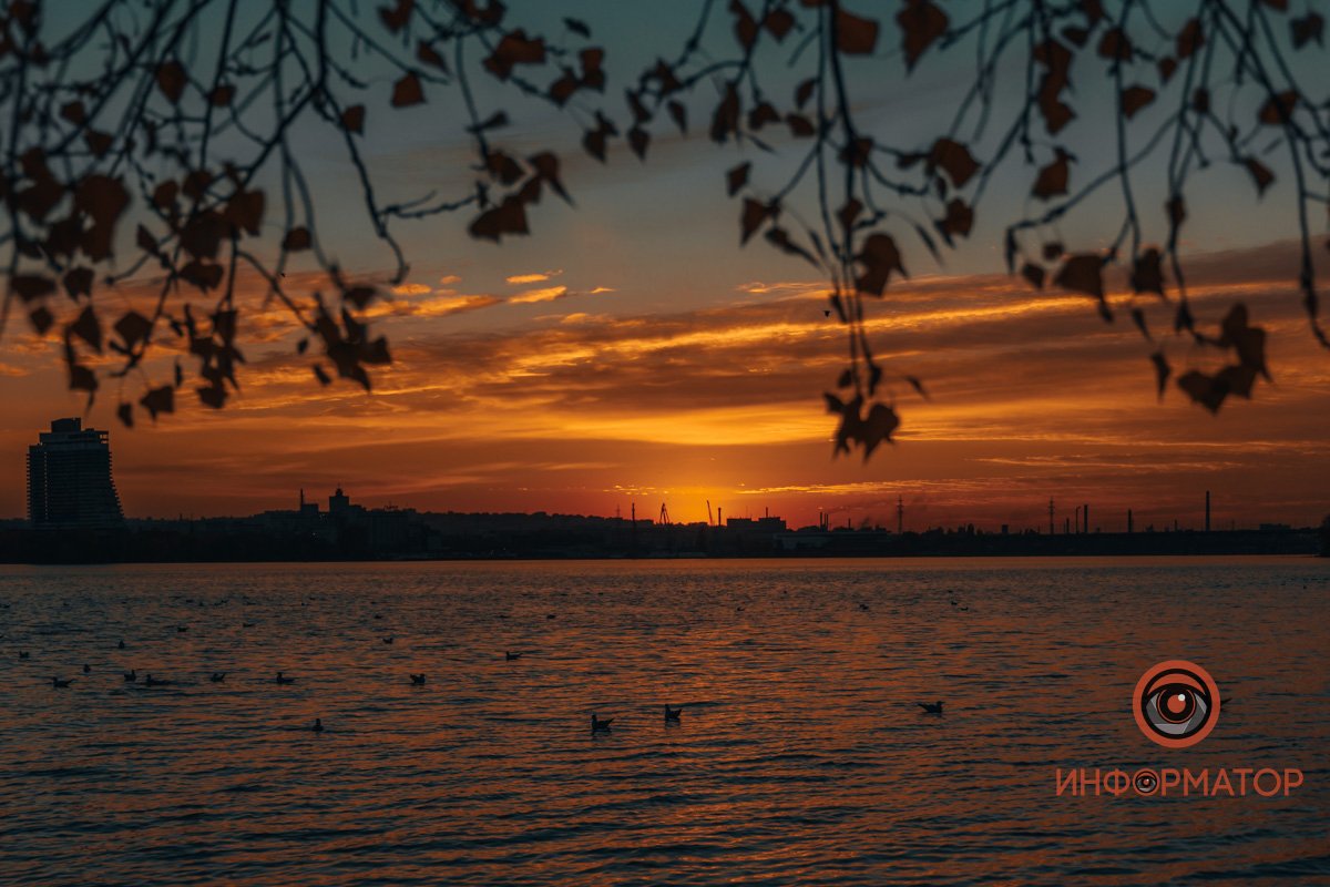 Кромочка неба — как золота слиток