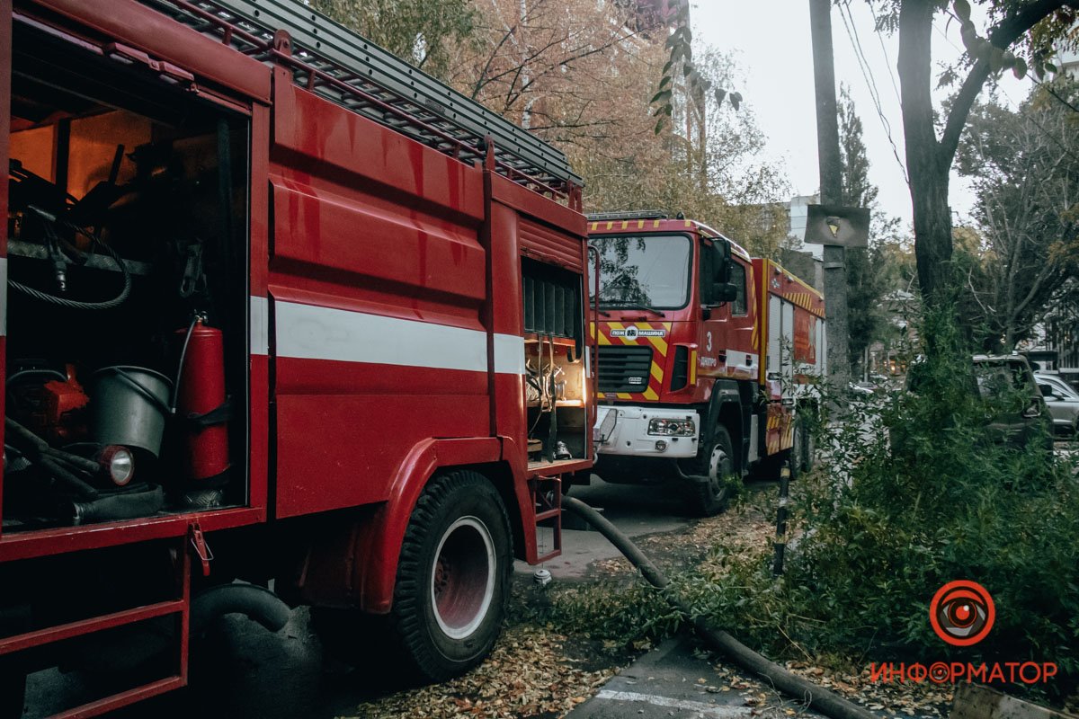 На место оперативно прибыли спасатели На место оперативно прибыли спасатели