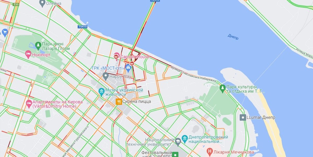 Центр Днепра застрял в пробках Центр Днепра застрял в пробках