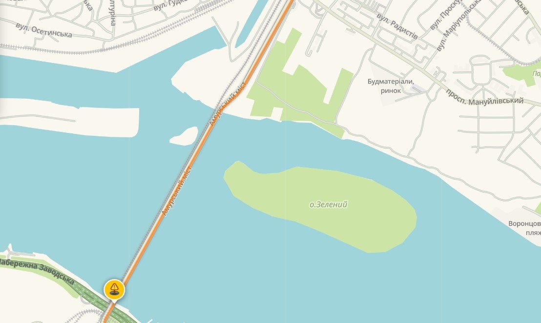 Следите за ситуацией на дороге Следите за ситуацией на дороге