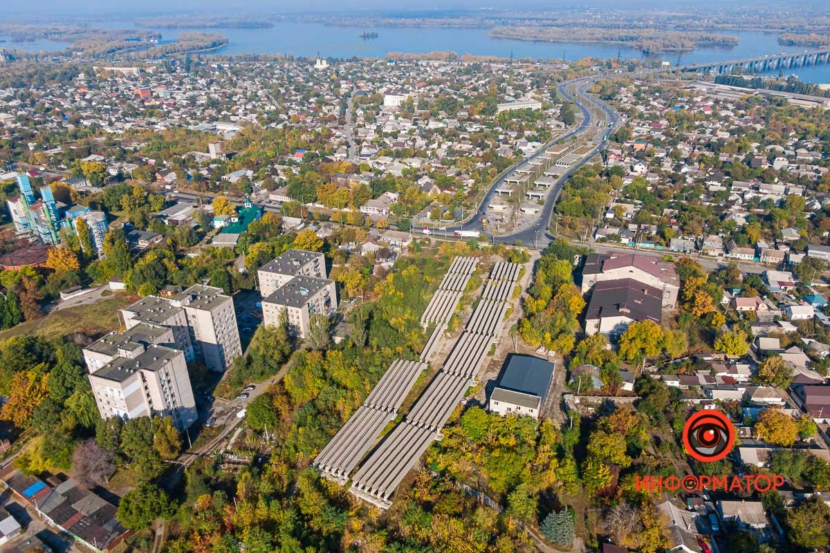 Один дом из-за строительства уже отселили и снесли Один дом из-за строительства уже отселили и снесли