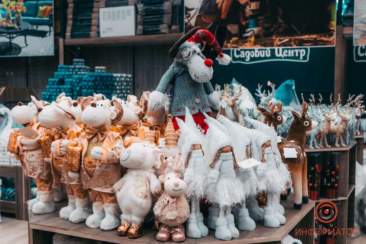 Отряд Снегурочек готов к праздникам. 