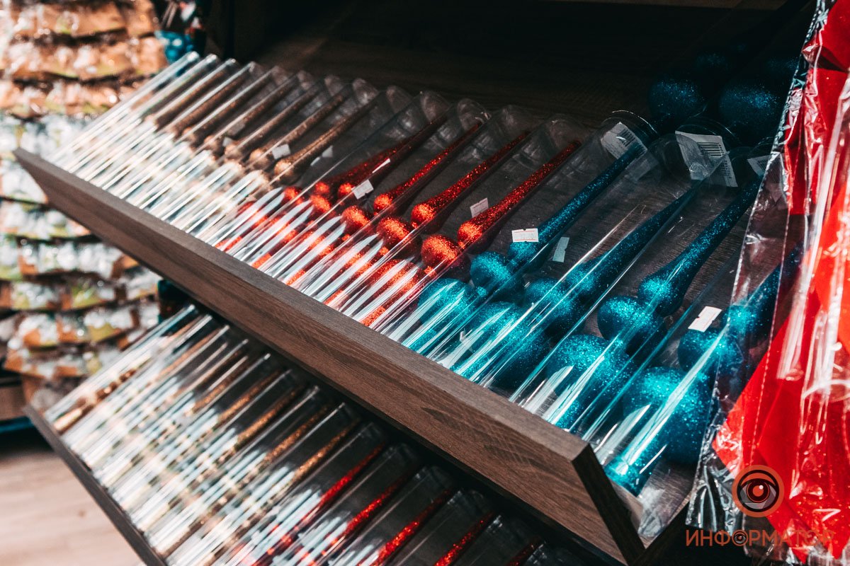 Сияющие верхушки на елку 