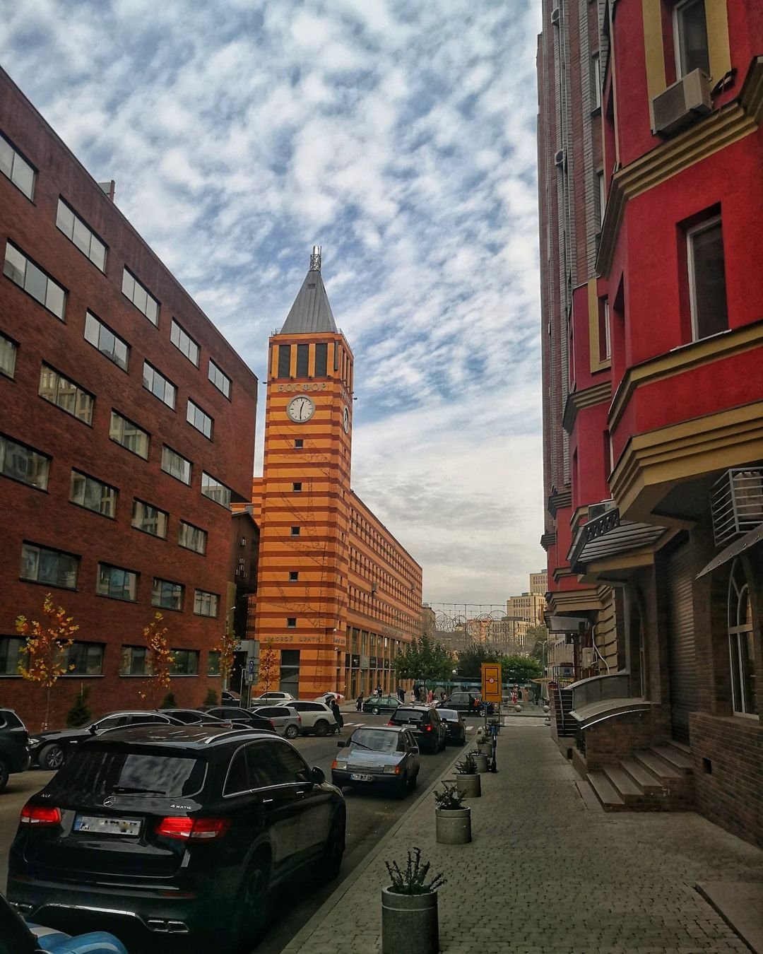 av_ua