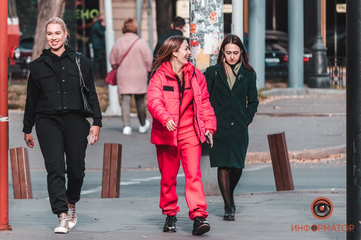 Улыбки днепрянок - наша слабость