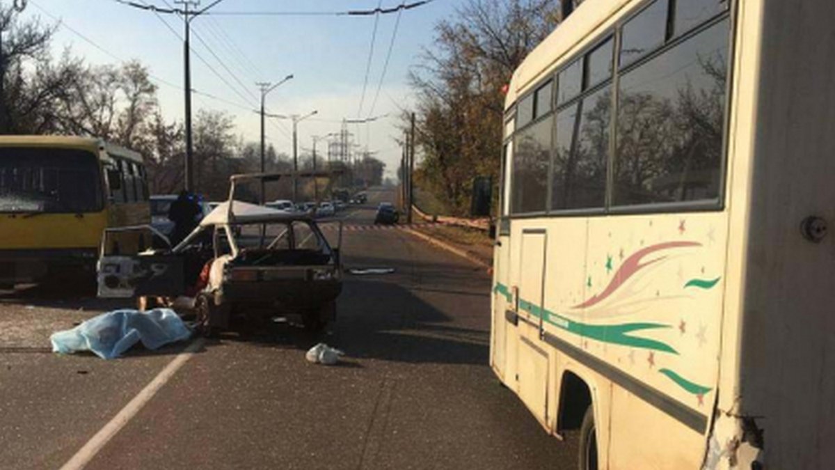 В Кривом Роге полицейский спровоцировал ДТП: погиб мужчина