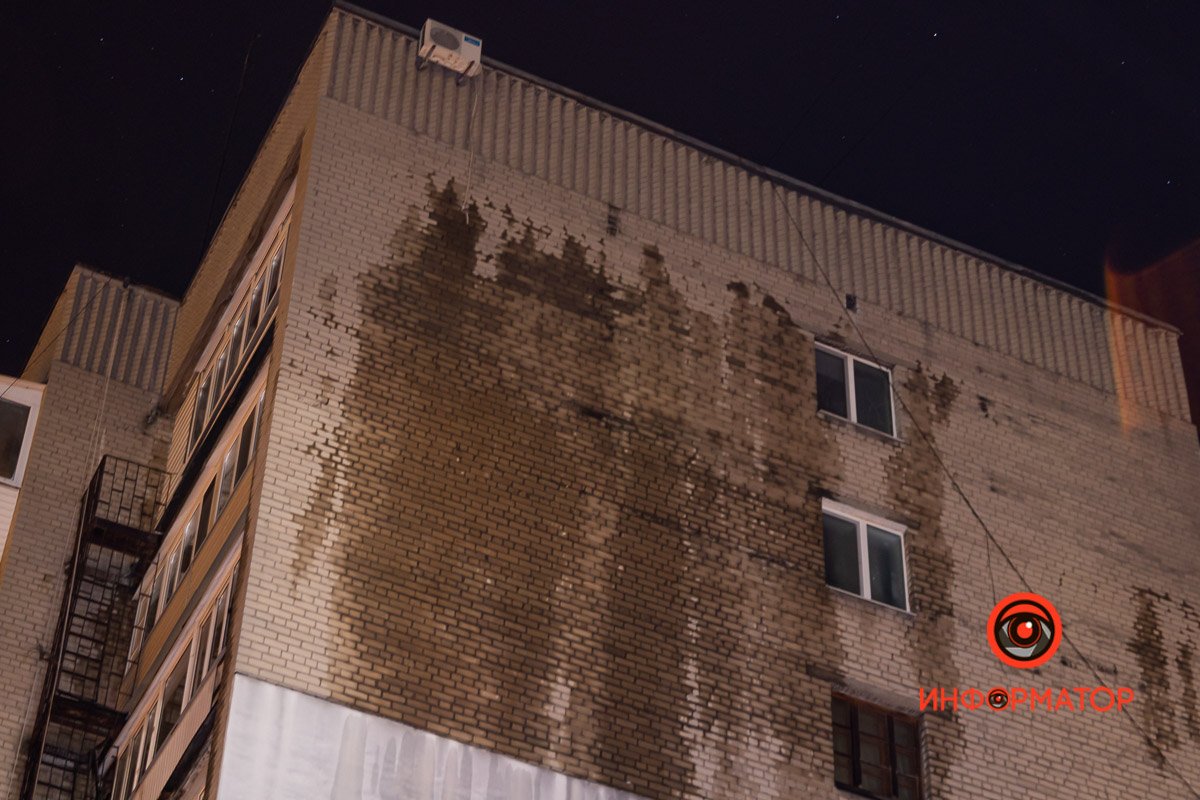 Затопило целый подъезд Затопило целый подъезд