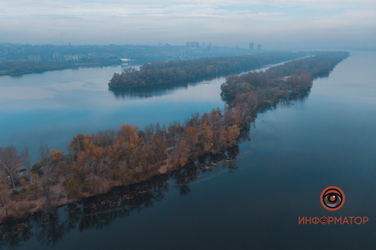 Можно залипнуть