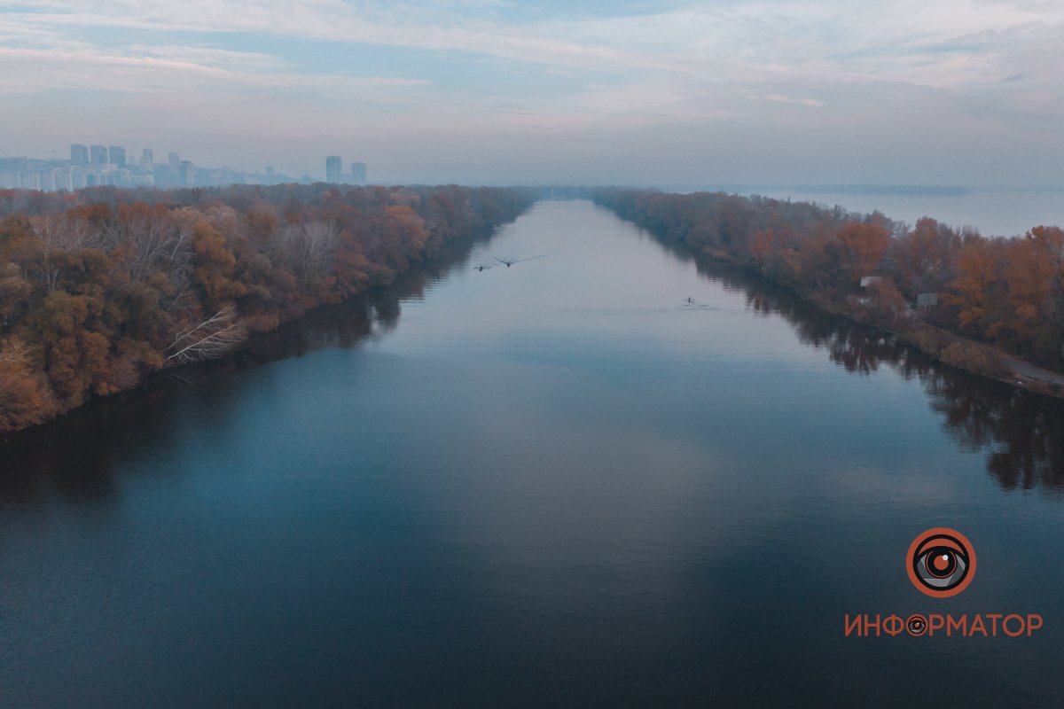 Редкая птица долетит до середины Днепра. Особенно если вдоль