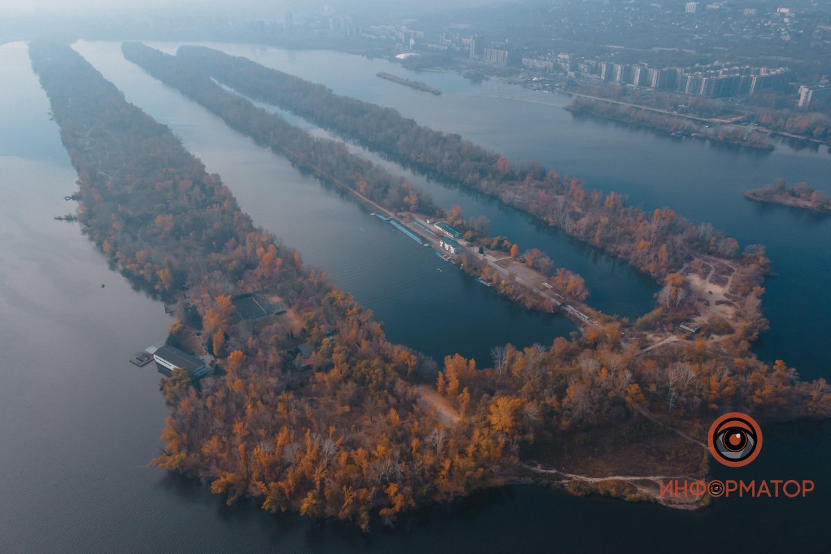 Пусть в вашей душе всегда будет весна. Даже осенью.