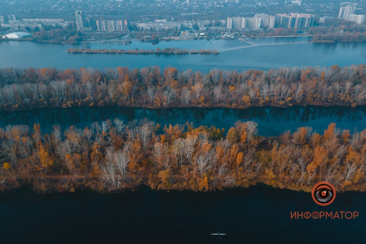 Недавно же лето было!