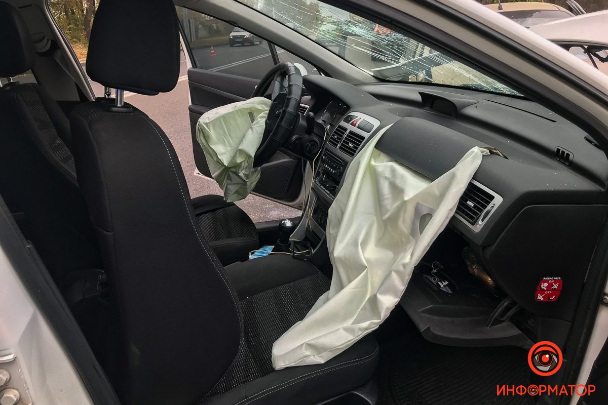 Все обстоятельства аварии установит следователь по ДТП.