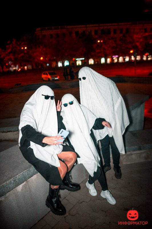 Селфятся еще Селфятся еще