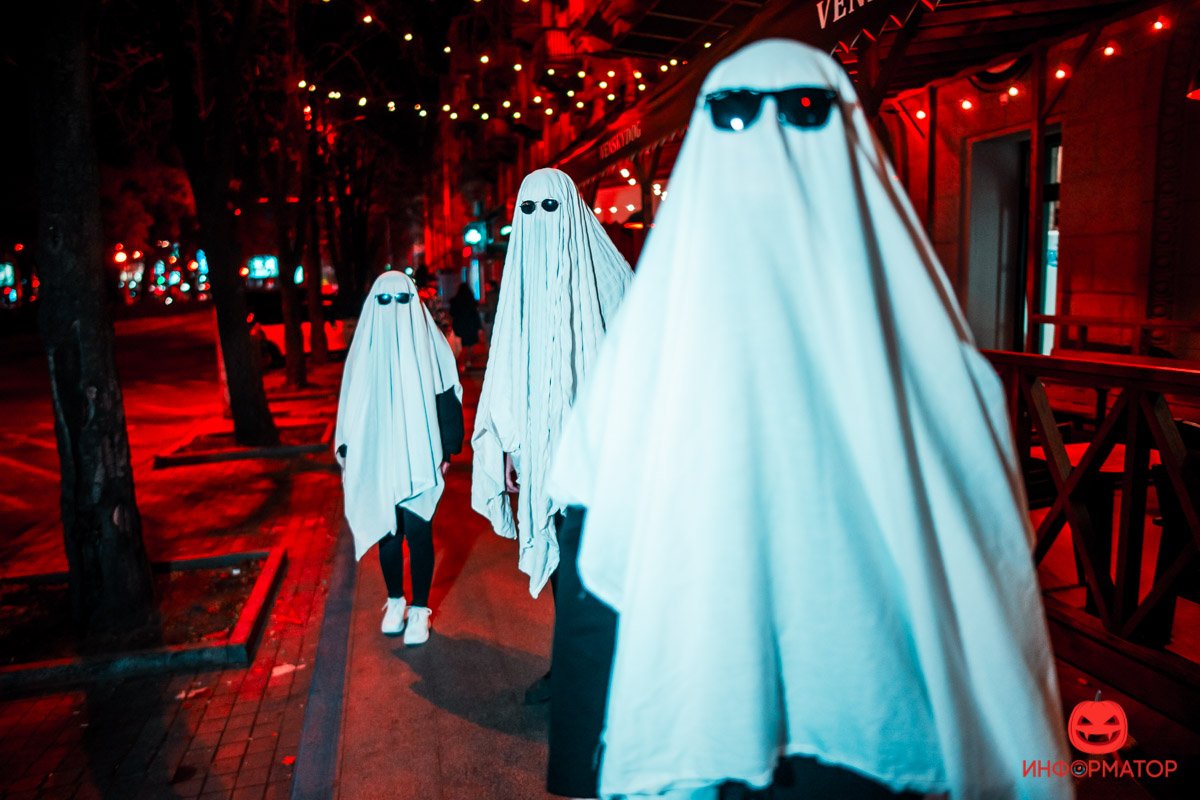 Они в любой момент могут оказаться за спиной Они в любой момент могут оказаться за спиной