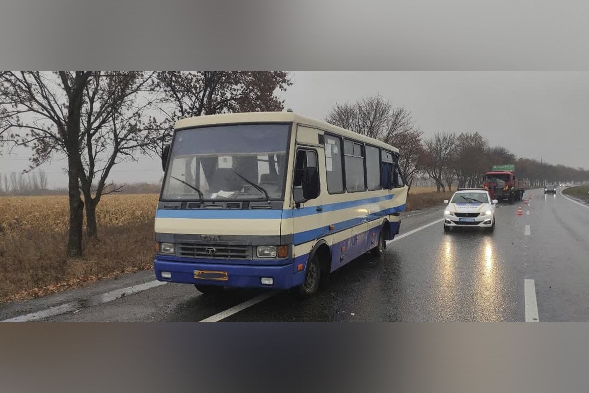 ДТП на трассе М-04 «Знаменка – Луганск – Изварино» ДТП на трассе М-04 «Знаменка – Луганск – Изварино»