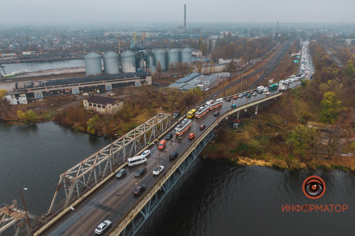 Трамваи стоят