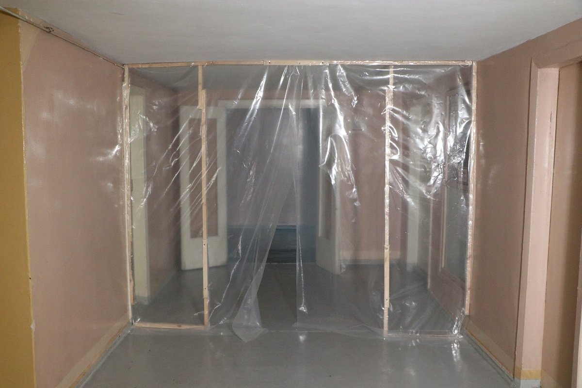 Городская больница №8 в Днепре начала принимать пациентов с COVID-19 1