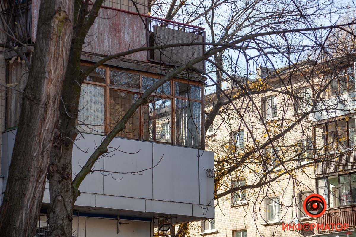 Совсем один