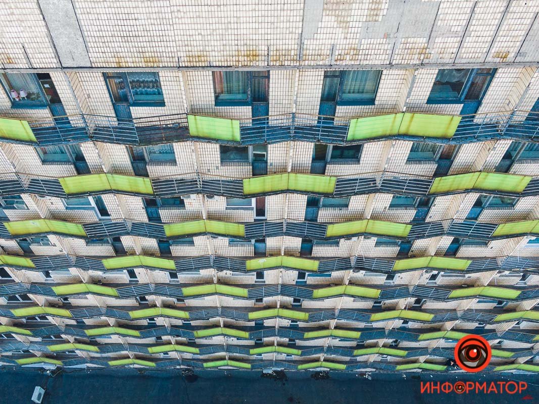 Почти под прямым углом