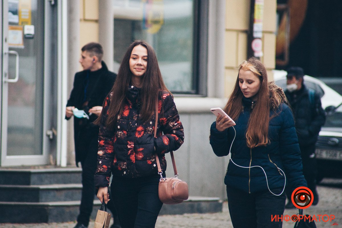 Одна из них - разведчик