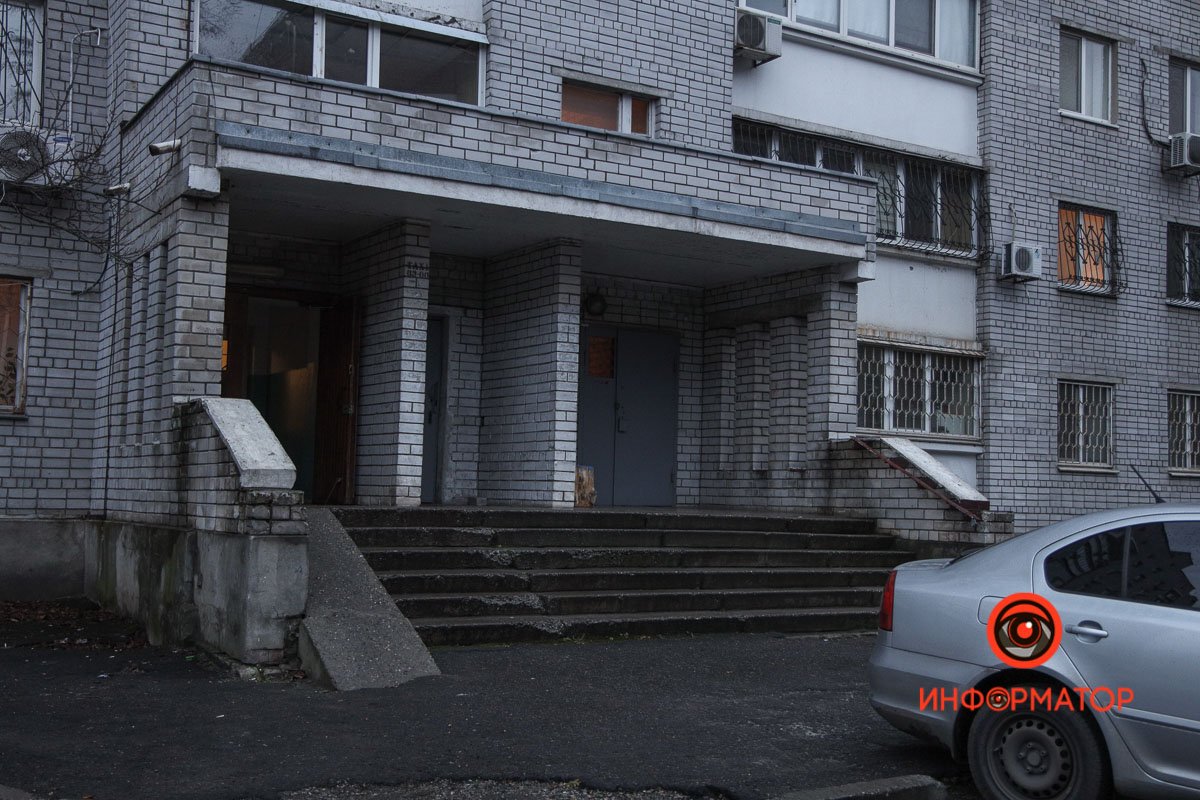 Все детали устанавливаются Все детали устанавливаются