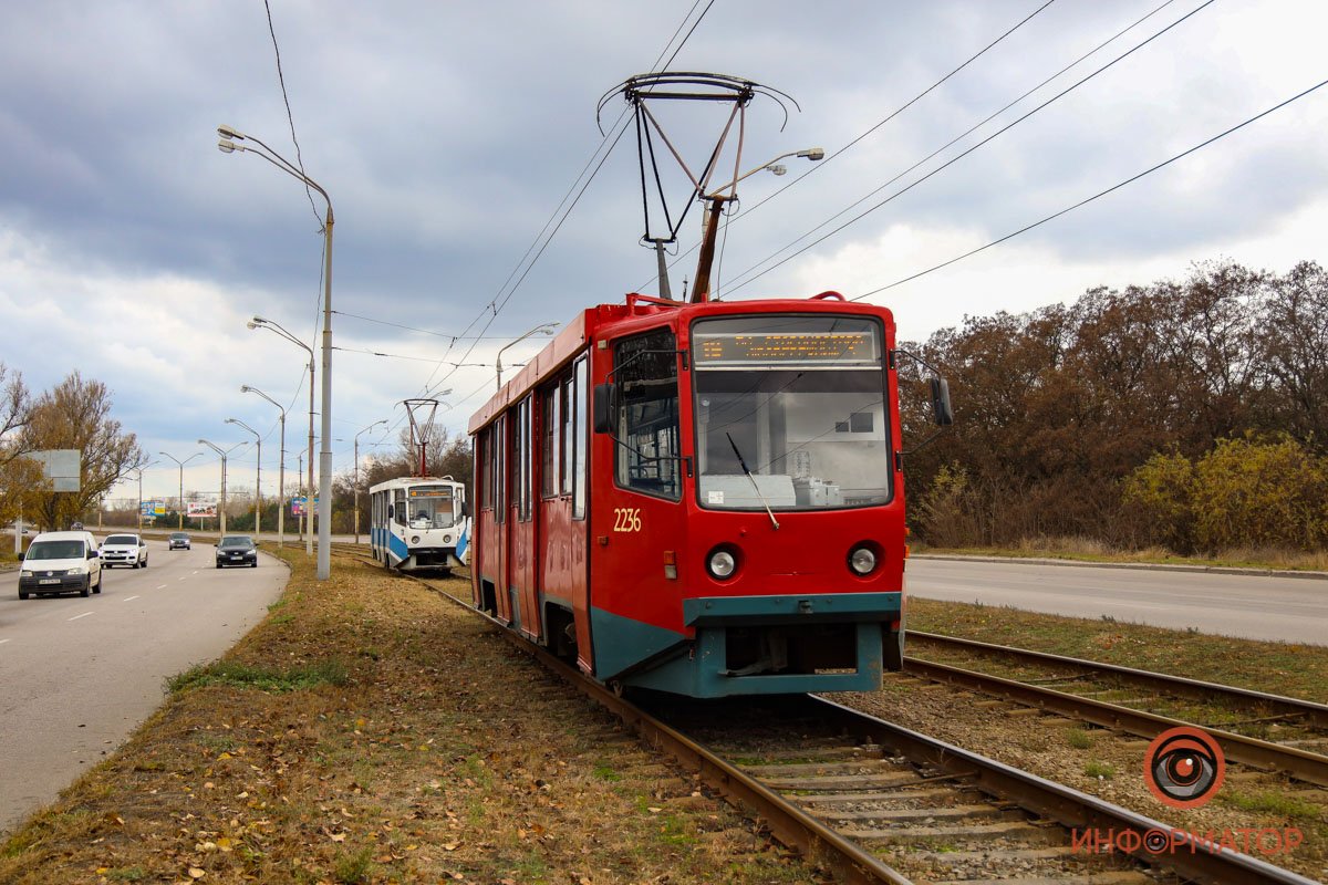 Здесь автомобиль Audi выехал на трамвайные пути