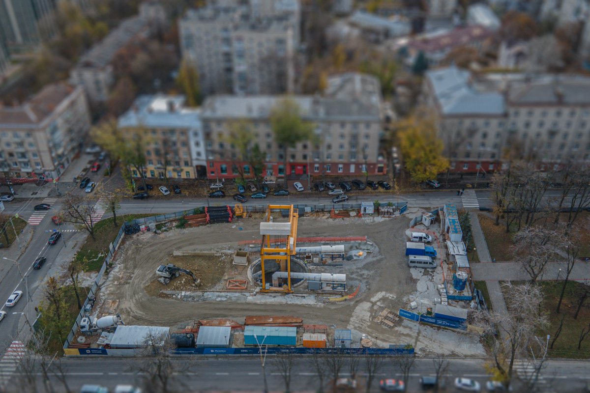 Квест "Дождись, пока достроят метро" Квест "Дождись, пока достроят метро"