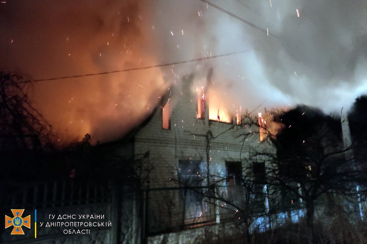 Площадь пожара составила 98 м. кв.