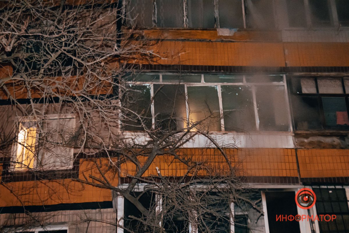 Жильцов соседних квартир сразу же эвакуировали