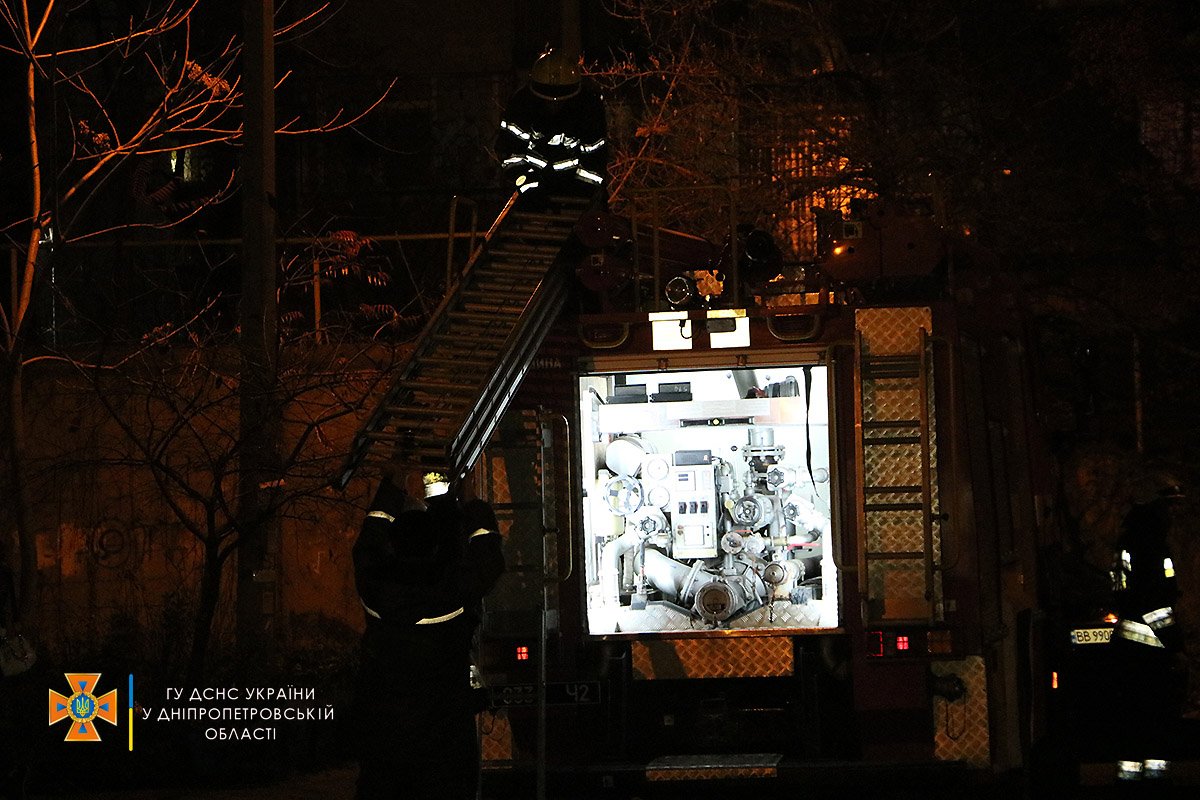 Огонь не перекинулся на соседние квартиры 