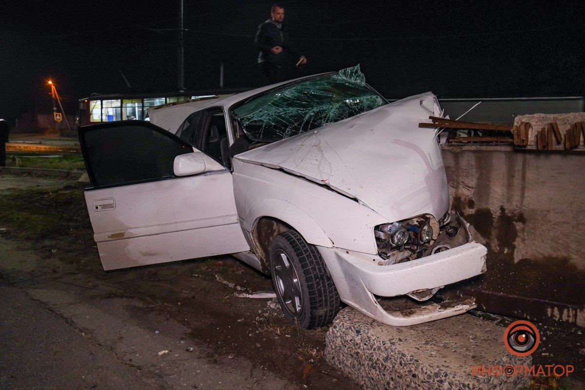 Четверых человек доставили в больницу для осмотра