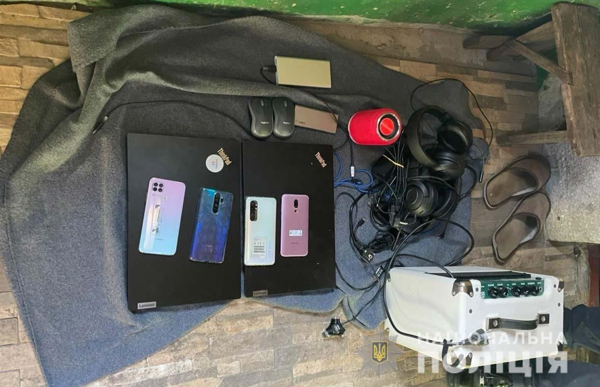 Украденные вещи обнаружили