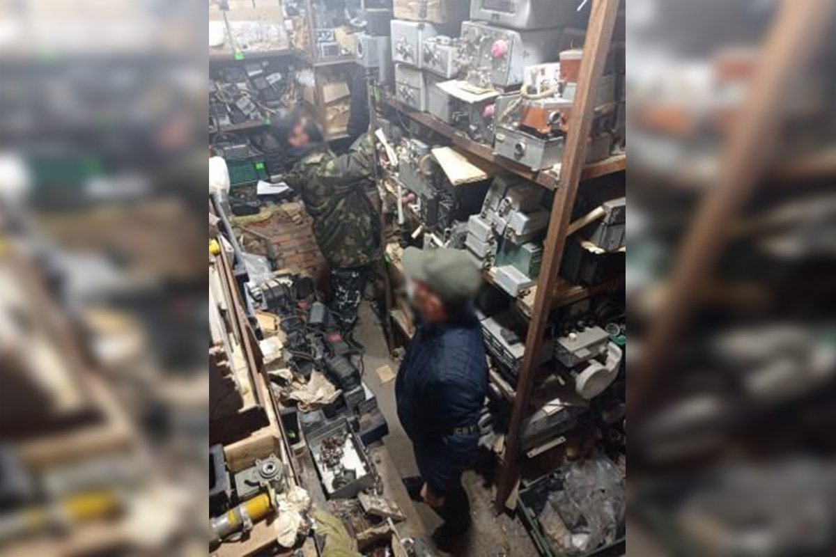 Двое жителей Днепра продавали в Грузию, Армению и Беларусь авиационные агрегаты и комплектующие для военной техники