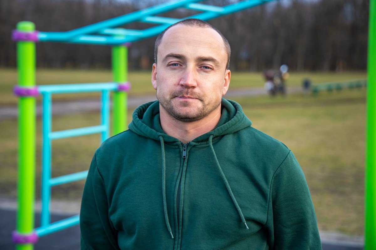 «Здоровая Украина»: в Верховцево установили 4 мультифункциональные спортивные площадки 5