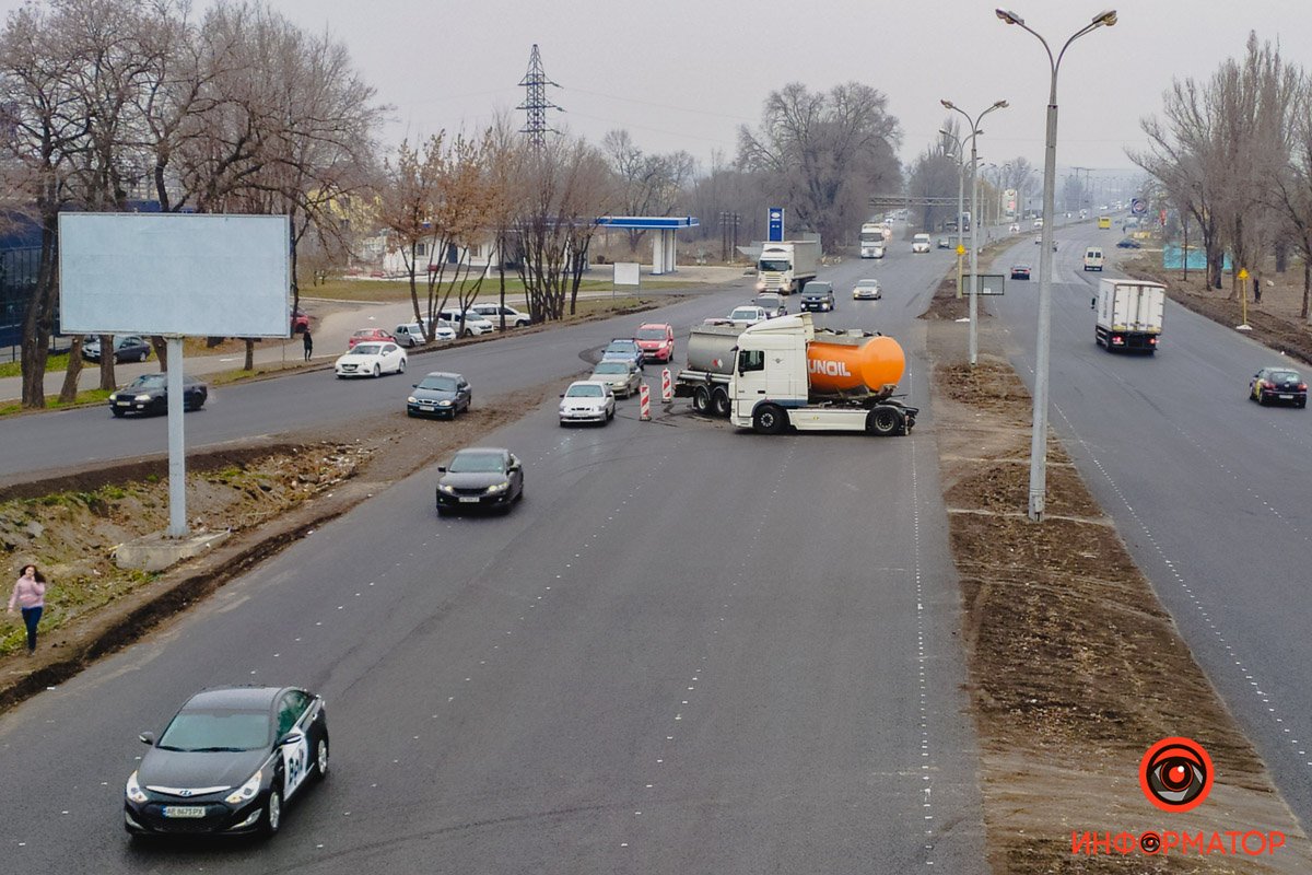 На въезде в Днепр