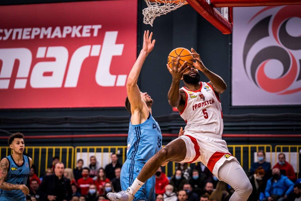 БК “Прометей” в Слобожанском разгромил БК “Днепр” 5