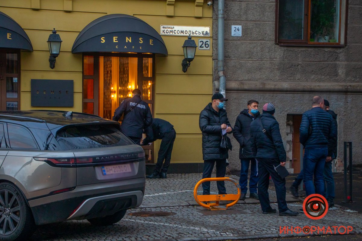 Как выяснилось, в экстренные службы сообщили, что гостиница Bon заминирована