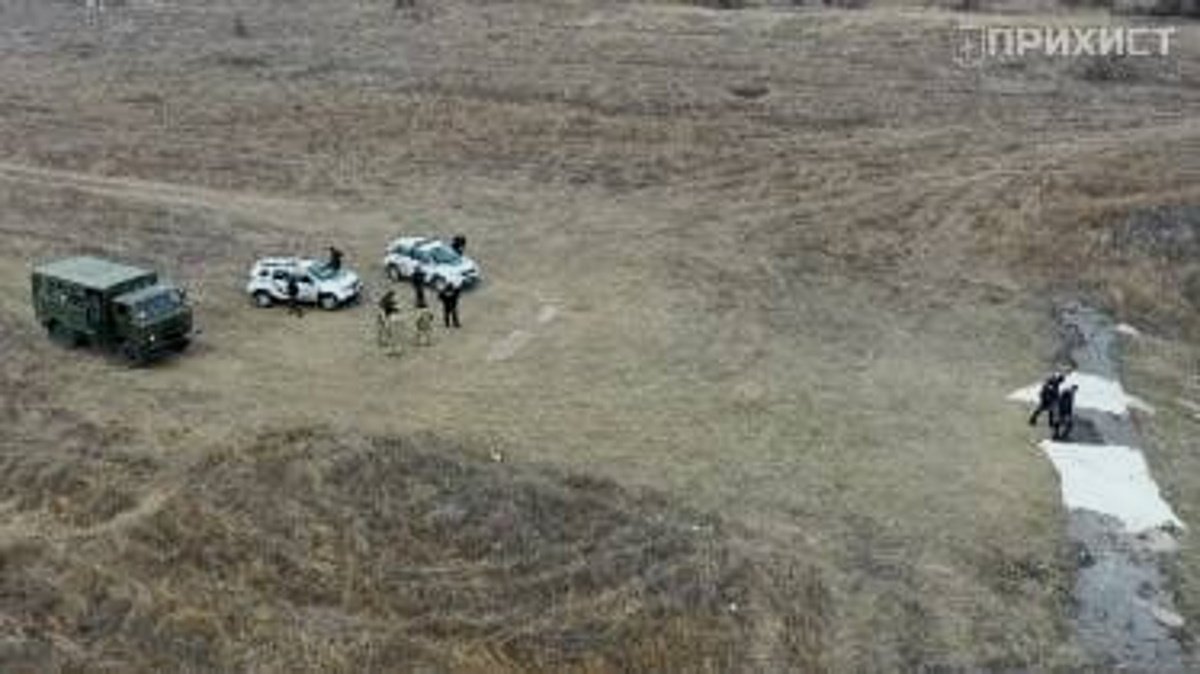 Мужчина получил ранение в шею Мужчина получил ранение в шею