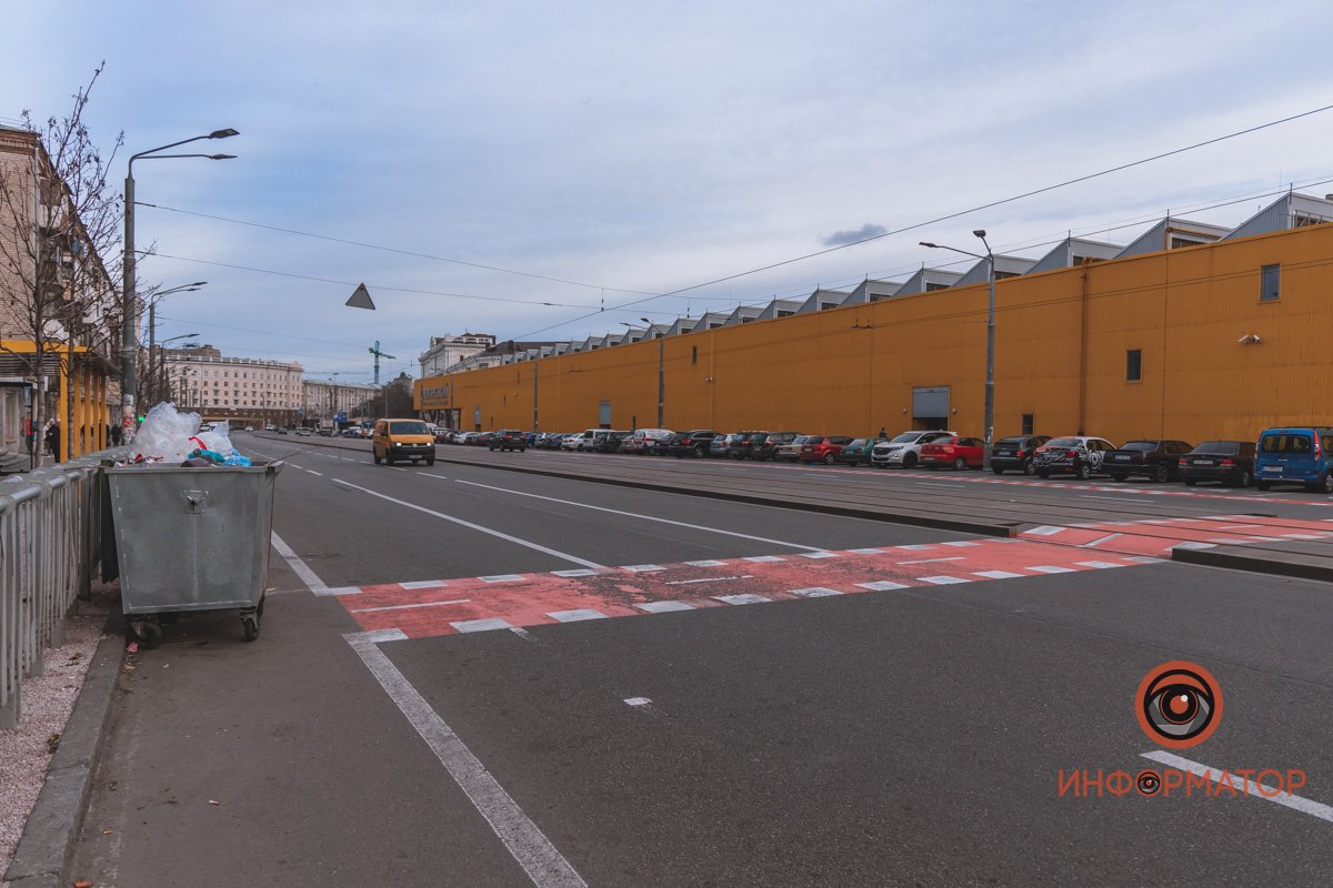 Куда бы поставить...? А, вот тут отлично!