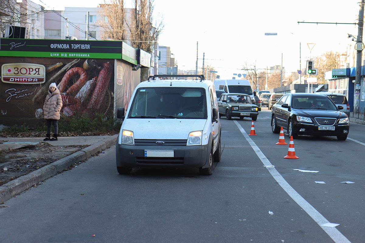 Неизвестно в каком она состоянии, но она находится в сознании 