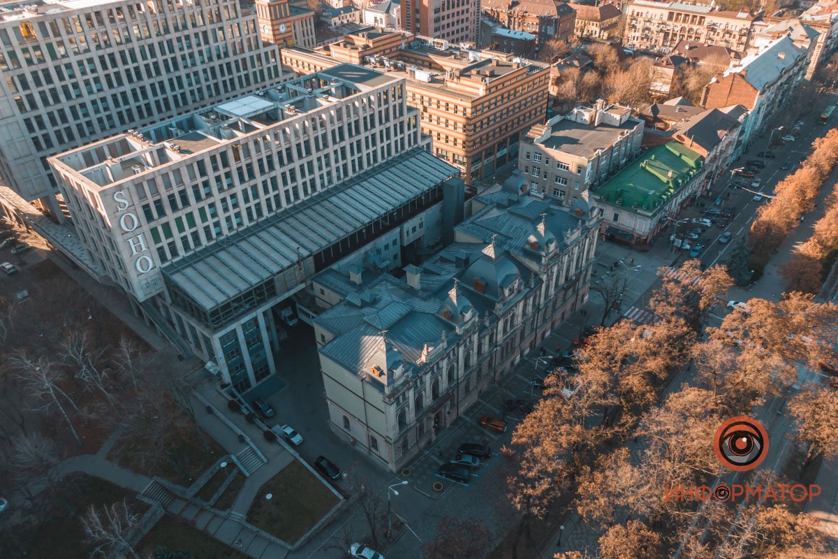 Здесь раньше находилась городская Управа 