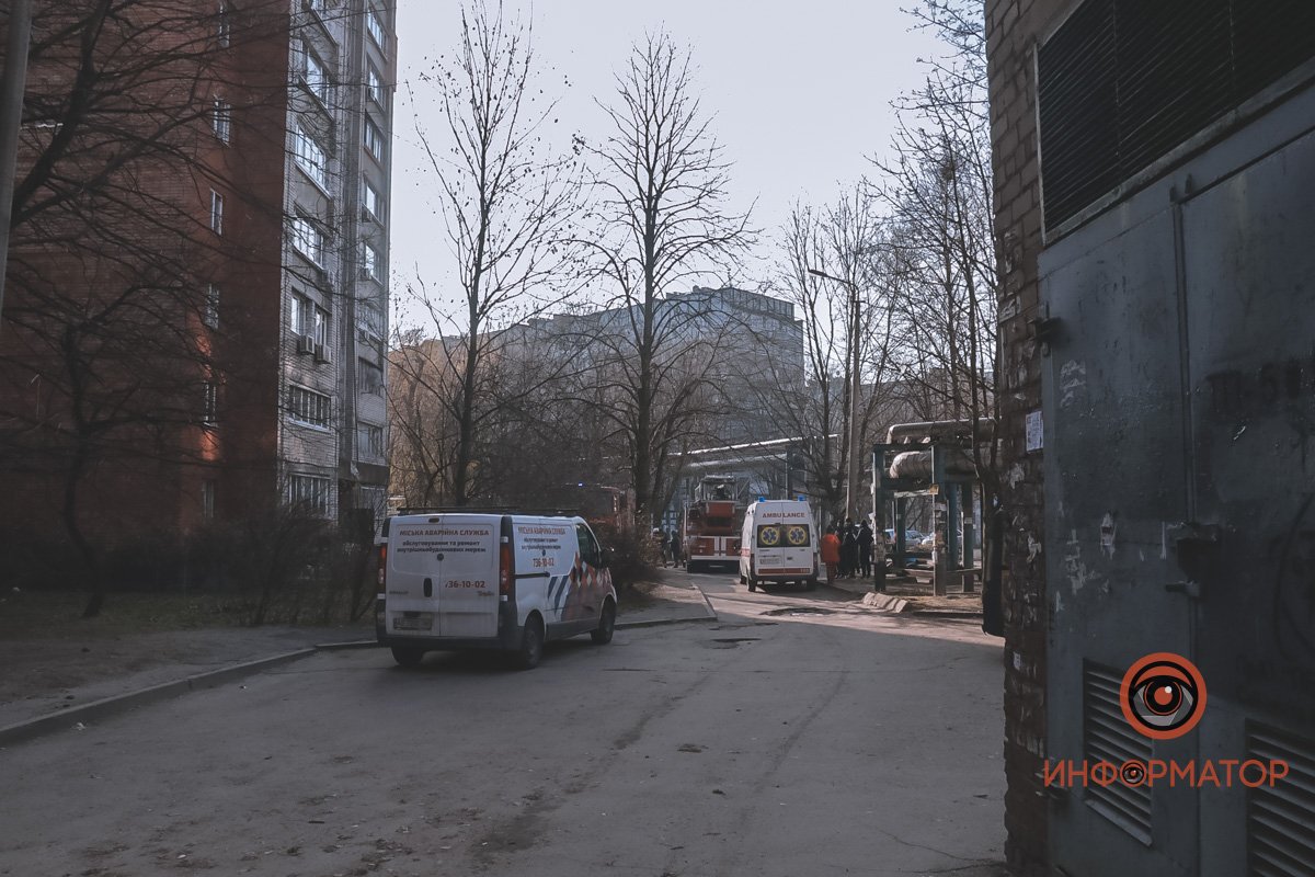 Произошел пожар в квартире на Тополе