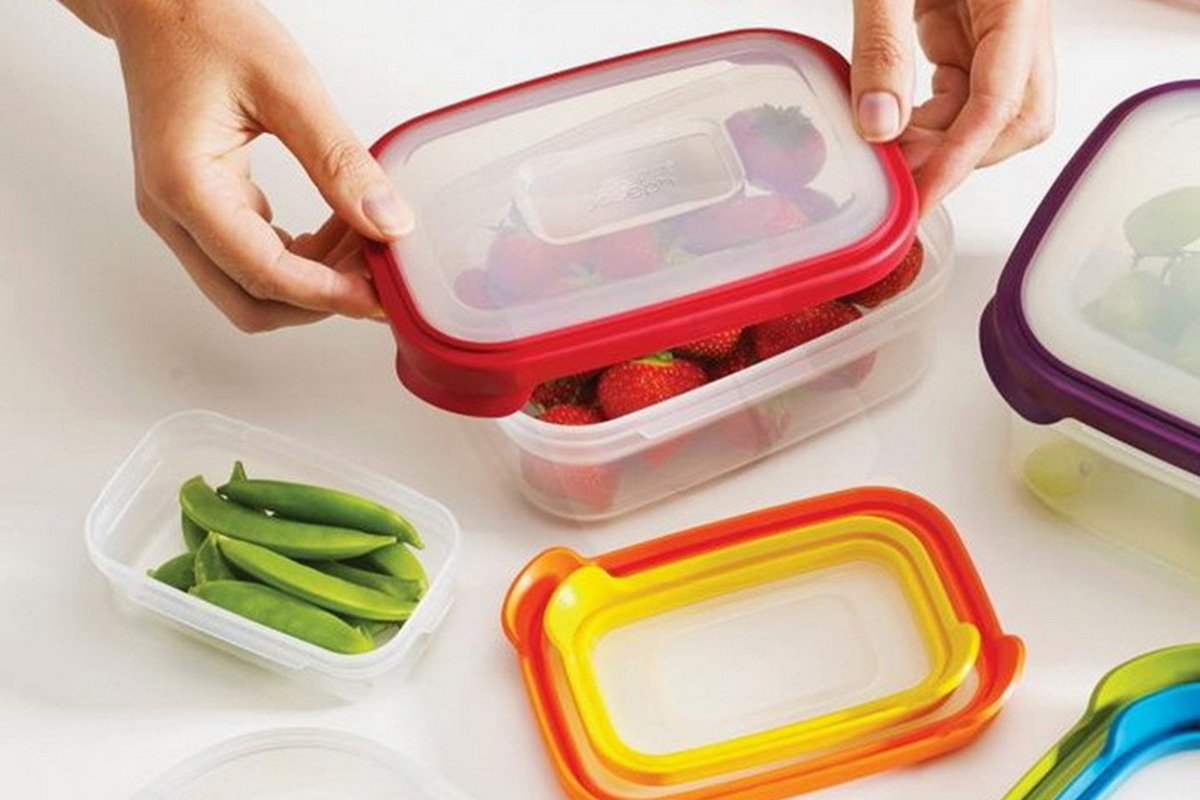 С декабря в Украине исчезнут полиэтиленовые пакеты: чем их заменить 3