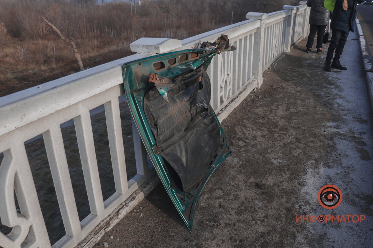 Автомобиль получил очень значительные повреждения