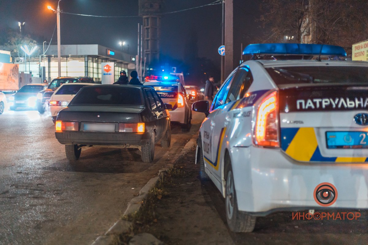 Полицейские провели процедуру осмотра