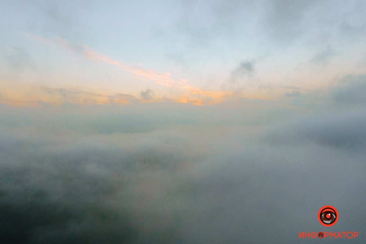 Облака опускаются Облака опускаются