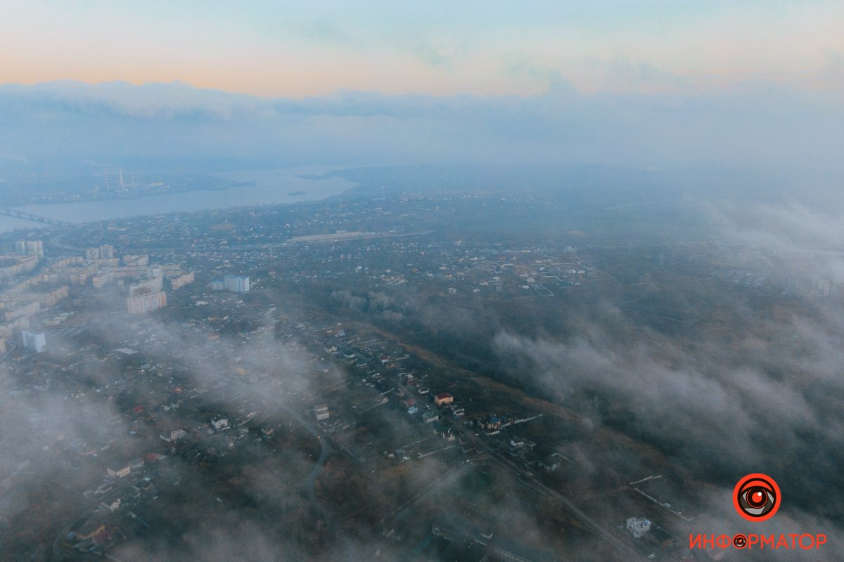 Далеко Далеко