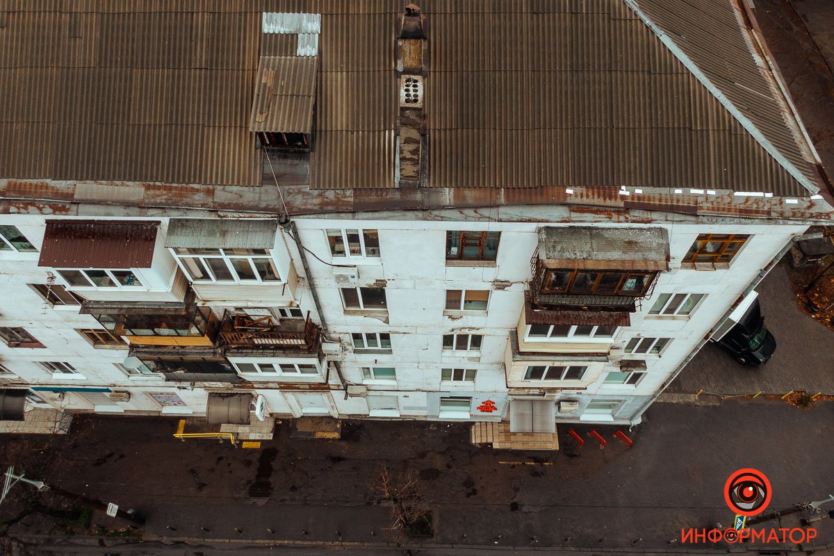 Не бросается в глаза Не бросается в глаза