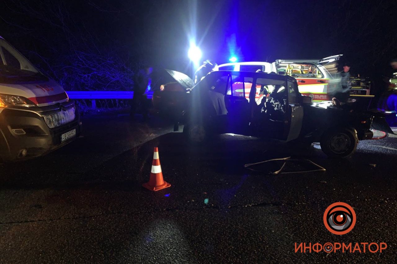 Известно, что все пострадавших доставили в ЦРБ города Новомосковска Известно, что все пострадавших доставили в ЦРБ города Новомосковска